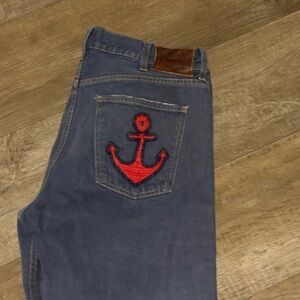 Gucci women’s Blue Jeans with Red Anchor Embroidery size 8 made in io